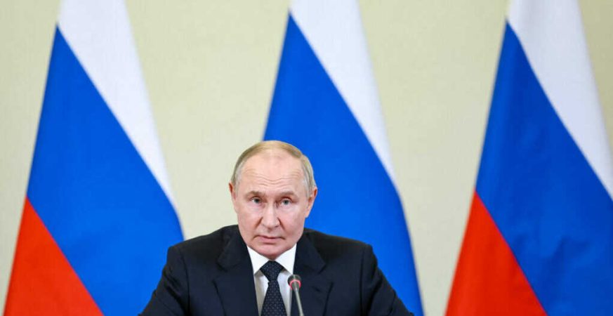 Russia criminalizes searches for 'extremist' content online