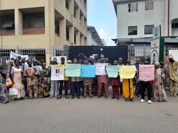 Federal pensioners protest in Lagos over delayed ₦32,000 increase